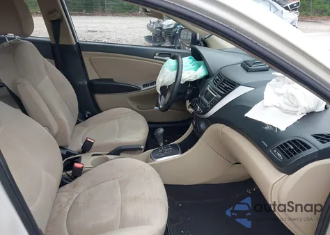 2016 Hyundai Accent Se z USA, uszkodzony, nr VIN KMHCT4AE9GU995267